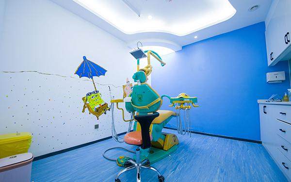 黄石咿呀雅万达口腔门诊部收费价格表/收费标准