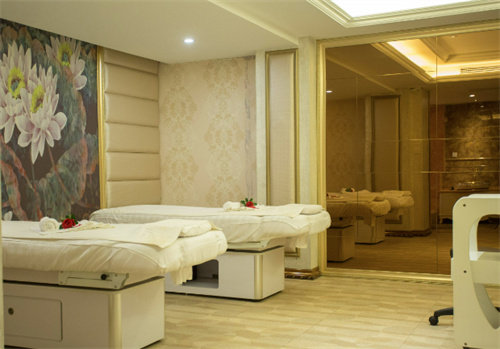 阜阳颍州皇宫医疗美容门诊部