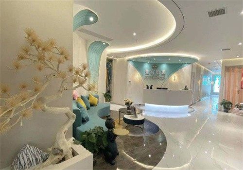 阜阳颍州皇宫医疗美容门诊部地址电话营业时间