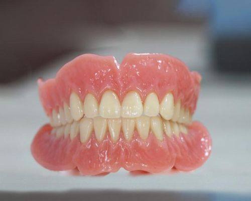 汕头市天使口腔诊所医生团队实力强大及骨干医生简介