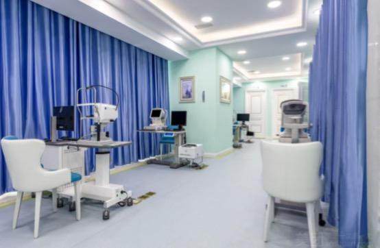 半飞秒飞秒近视手术术后近视散光护理要点