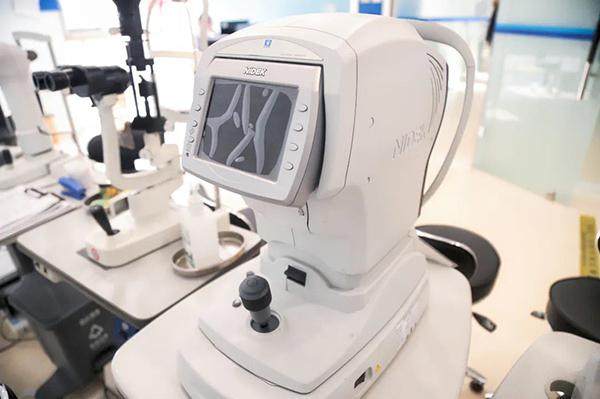 高清全飞秒适合哪些人群