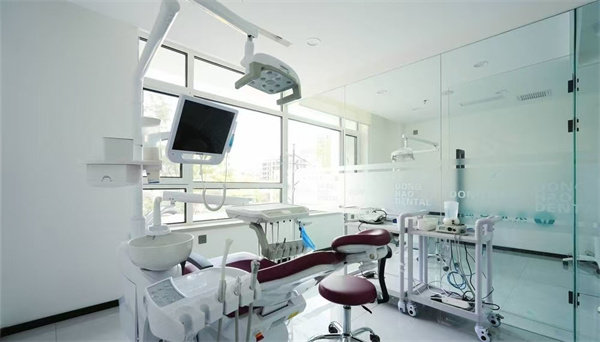 长春东浩口腔门诊部收费价格表/收费标准