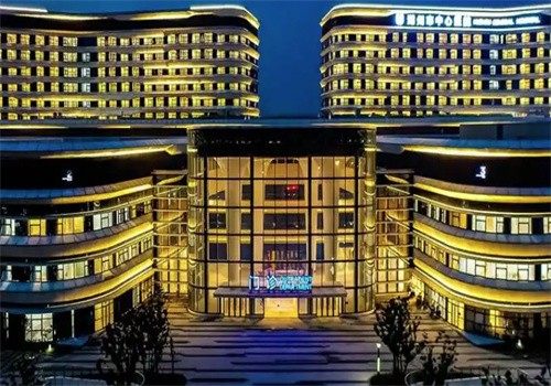 湖州市中 心医院眼科特色项目及技术优势