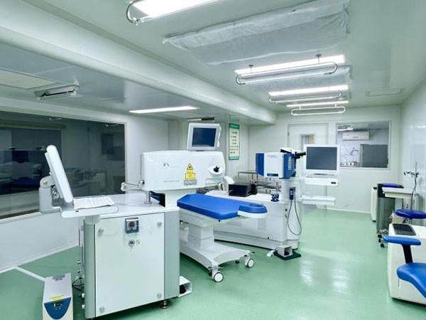 海南国爱近视治疗中 心是正规医院吗?