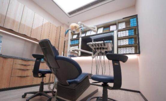 上海贝德口腔门诊部是正规医院吗？