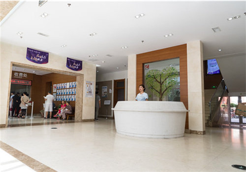 丹东市第一医院眼科地址电话营业时间